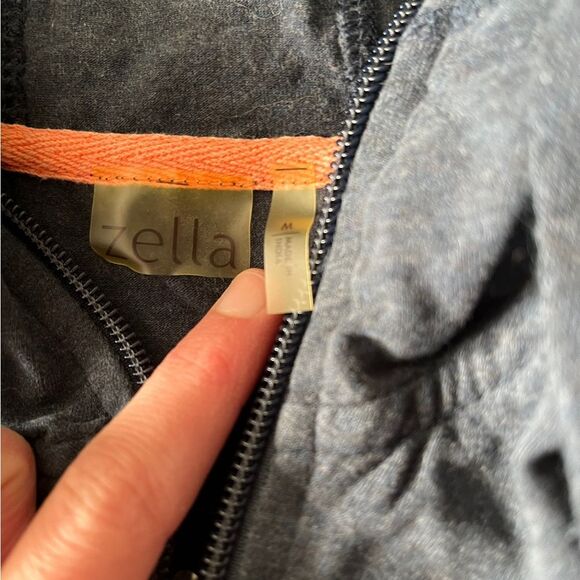 Zella Zip Hoodie - Picture 2 of 6